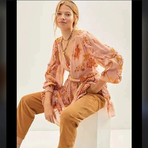Anthropologie Sheer Ruffled Pink Combo Henley Style Button Front Tunic Top(S) - Picture 3 of 11